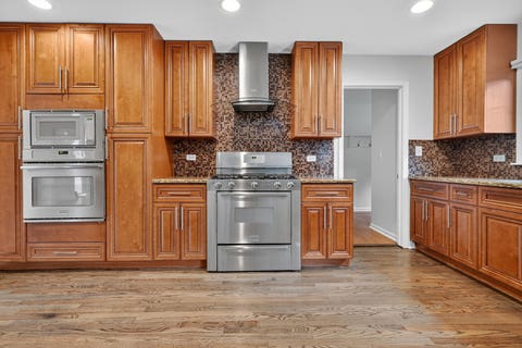 Tiny photo for 613 Michelline Lane, Northbrook, IL 60062 (MLS # 12678909)