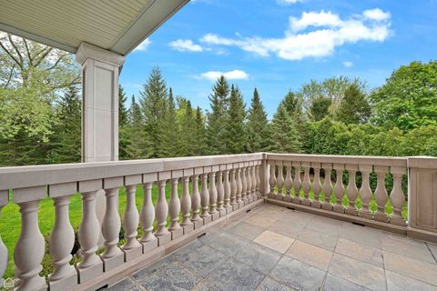 Tiny photo for 2202 MARTIN Lane, Northfield, IL 60093 (MLS # 12489209)