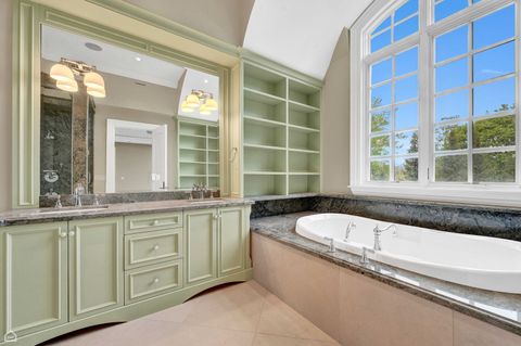 Tiny photo for 2202 MARTIN Lane, Northfield, IL 60093 (MLS # 12489209)