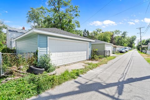 Tiny photo for 14806 Grant Street, Dolton, IL 60419 (MLS # 12438944)