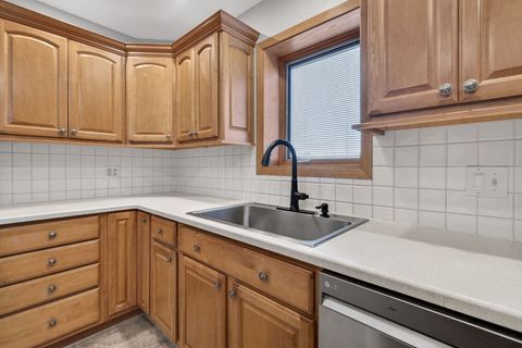 Tiny photo for 8150 Brookside Drive #204, Palos Park, IL 60464 (MLS # 12604043)