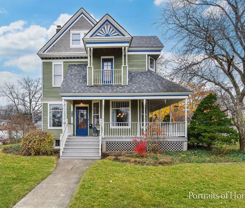 A home in West Chicago