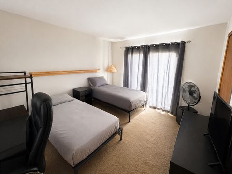 Tiny photo for 204 W Hawthorne Boulevard, Mundelein, IL 60060 (MLS # 12680271)