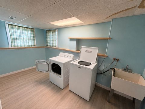 Tiny photo for 204 W Hawthorne Boulevard, Mundelein, IL 60060 (MLS # 12680271)