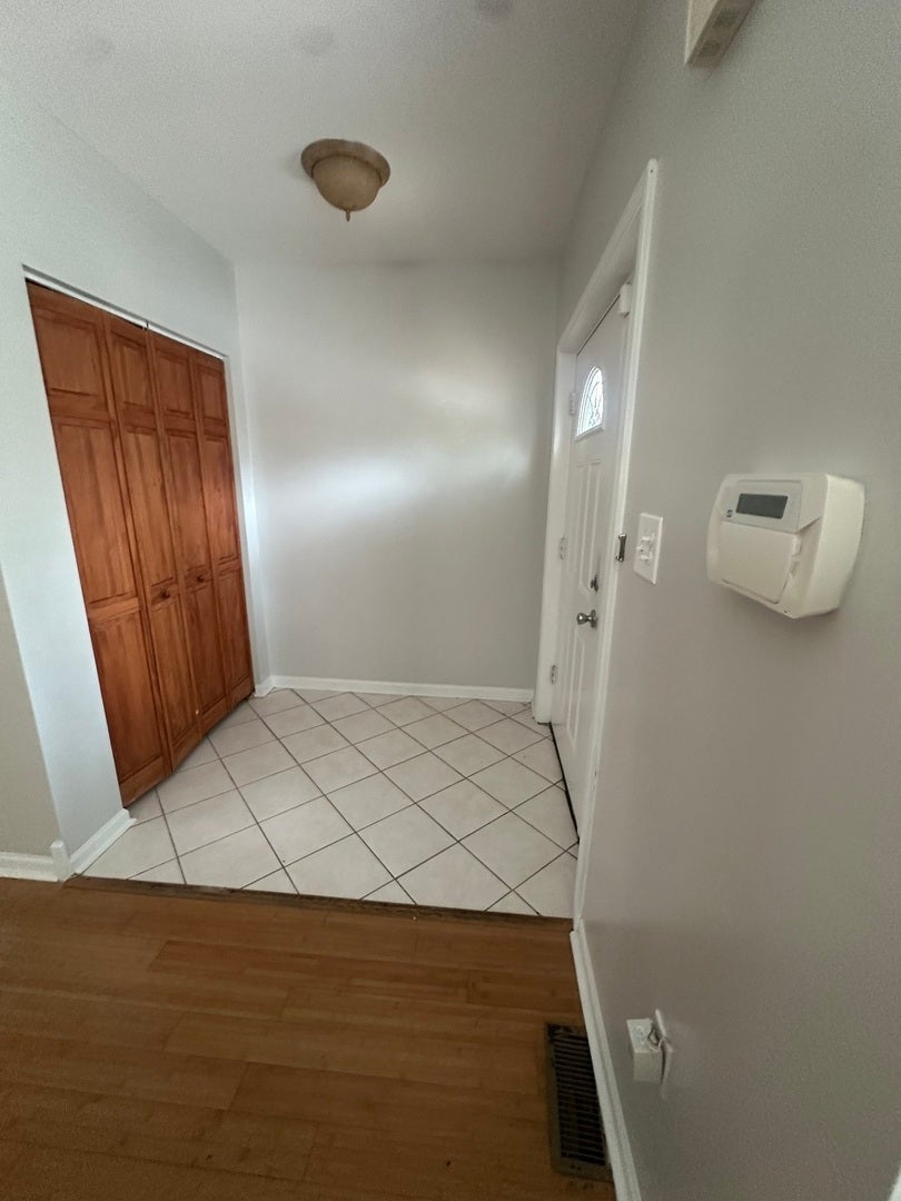 2449 W Taylor Street 2