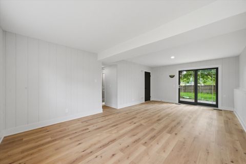 Tiny photo for 7931 W laurel Drive, Frankfort, IL 60423 (MLS # 12645506)