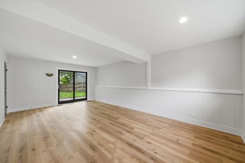 Tiny photo for 7931 W laurel Drive, Frankfort, IL 60423 (MLS # 12645506)