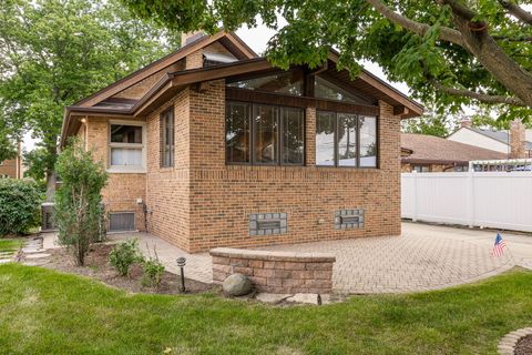 Tiny photo for 2246 S 18th Avenue, North Riverside, IL 60546 (MLS # 12459930)