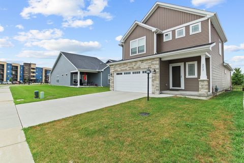 Photo of 3217 Palmer Drive, Champaign, IL 61822 (MLS # 12581844)