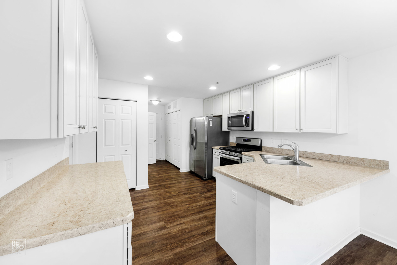 7109 Hidden Green Circle 3302