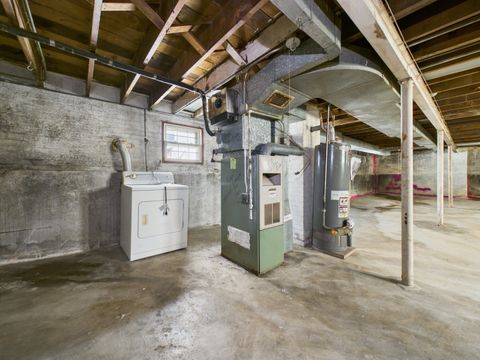 Tiny photo for 5208 S Long Avenue, Chicago, IL 60638 (MLS # 12678375)