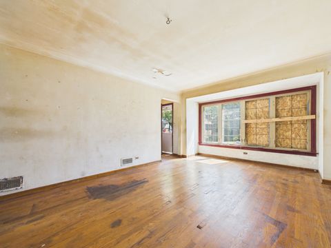Tiny photo for 5208 S Long Avenue, Chicago, IL 60638 (MLS # 12678375)
