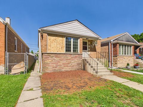 Tiny photo for 5208 S Long Avenue, Chicago, IL 60638 (MLS # 12678375)