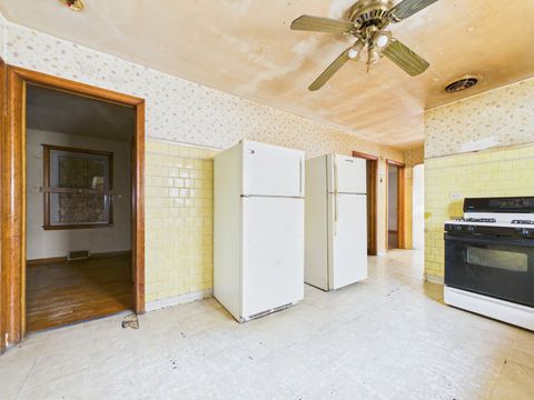 Tiny photo for 5208 S Long Avenue, Chicago, IL 60638 (MLS # 12678375)