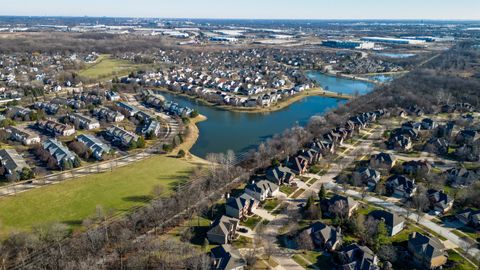 Tiny photo for 2667 Charter Oak Drive, Aurora, IL 60502 (MLS # 12577894)