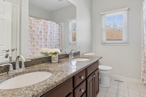 Tiny photo for 2667 Charter Oak Drive, Aurora, IL 60502 (MLS # 12577894)