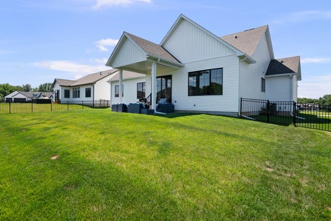 Tiny photo for 7131 Alvie Lane, Bettendorf, IA 52722 (MLS # 12732733)