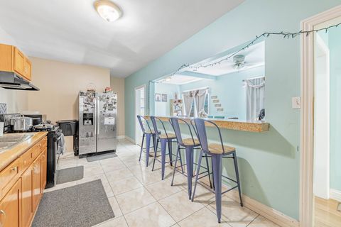 Tiny photo for 5621 S Sawyer Avenue, Chicago, IL 60629 (MLS # 12420044)