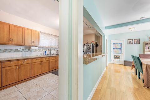 Tiny photo for 5621 S Sawyer Avenue, Chicago, IL 60629 (MLS # 12420044)