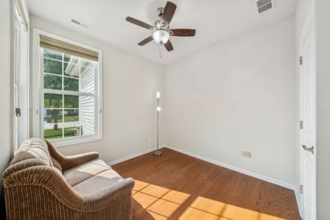 Tiny photo for 2915 Stoney Creek Drive, Elgin, IL 60124 (MLS # 12482735)