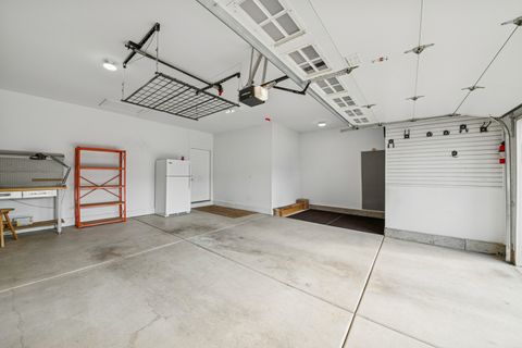 Tiny photo for 2915 Stoney Creek Drive, Elgin, IL 60124 (MLS # 12482735)