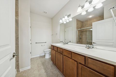 Tiny photo for 2915 Stoney Creek Drive, Elgin, IL 60124 (MLS # 12482735)