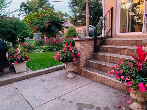 Tiny photo for 1205 Winston Drive, Melrose Park, IL 60160 (MLS # 12583913)