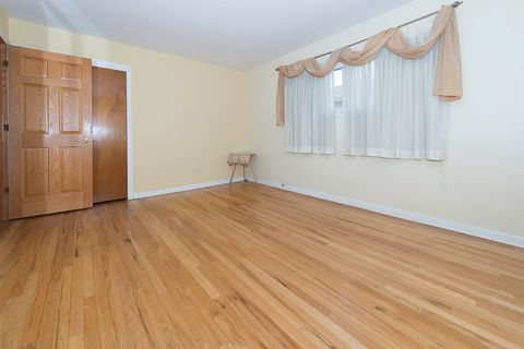 Tiny photo for 1205 Winston Drive, Melrose Park, IL 60160 (MLS # 12583913)