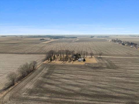 Tiny photo for 2411 Goldberg Road, Bloomington, IL 61705 (MLS # 12570073)