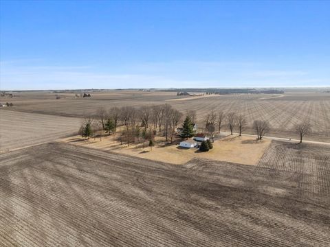 Tiny photo for 2411 Goldberg Road, Bloomington, IL 61705 (MLS # 12570073)