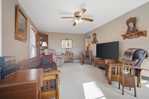 Tiny photo for 2411 Goldberg Road, Bloomington, IL 61705 (MLS # 12570073)