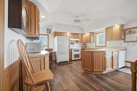 Tiny photo for 2411 Goldberg Road, Bloomington, IL 61705 (MLS # 12570073)