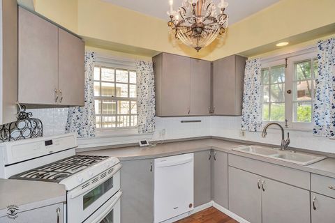 Tiny photo for 1096 S Wildwood Avenue, Kankakee, IL 60901 (MLS # 12481380)