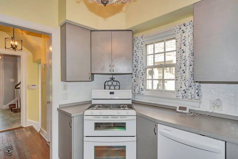 Tiny photo for 1096 S Wildwood Avenue, Kankakee, IL 60901 (MLS # 12481380)