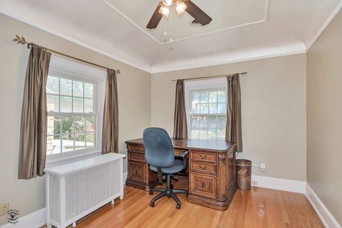 Tiny photo for 1096 S Wildwood Avenue, Kankakee, IL 60901 (MLS # 12481380)