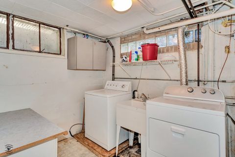 Tiny photo for 1096 S Wildwood Avenue, Kankakee, IL 60901 (MLS # 12481380)