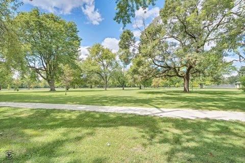 Tiny photo for 1096 S Wildwood Avenue, Kankakee, IL 60901 (MLS # 12481380)