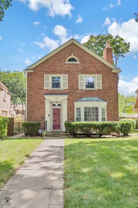 Tiny photo for 1096 S Wildwood Avenue, Kankakee, IL 60901 (MLS # 12481380)