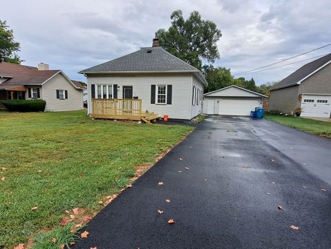 Tiny photo for 122 Portland Avenue, Oglesby, IL 61348 (MLS # 12497900)