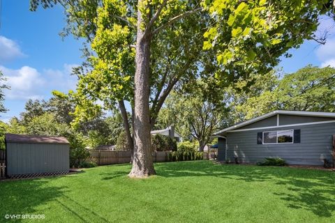 Tiny photo for 527 Maple Lane, Geneva, IL 60134 (MLS # 12438595)
