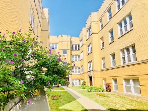 4412 N St Louis Avenue 3A Chicago IL 60625