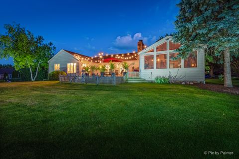 Tiny photo for 1210 Brandywine Circle, Algonquin, IL 60102 (MLS # 12491945)