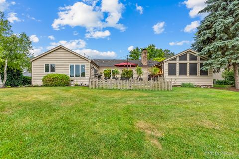 Tiny photo for 1210 Brandywine Circle, Algonquin, IL 60102 (MLS # 12491945)