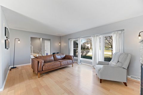 Tiny photo for 31 Mulberry East Road, Deerfield, IL 60015 (MLS # 12589521)