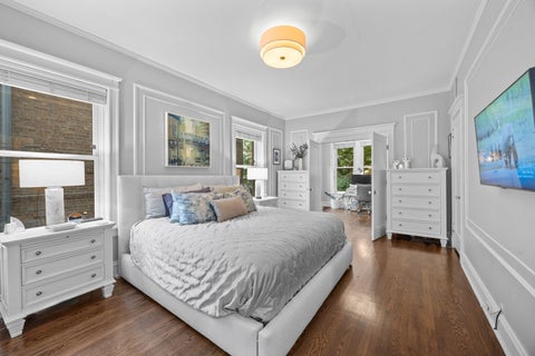 Tiny photo for 425 W Briar Place #1E, Chicago, IL 60657 (MLS # 12765537)