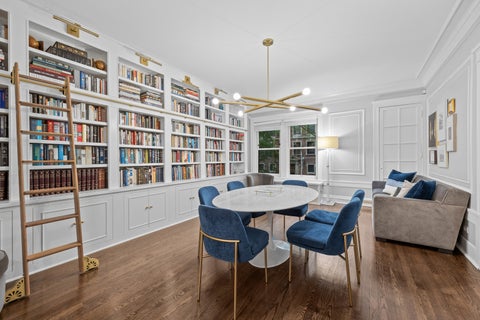 Tiny photo for 425 W Briar Place #1E, Chicago, IL 60657 (MLS # 12765537)