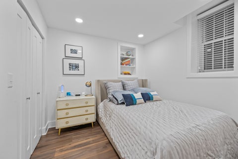 Tiny photo for 425 W Briar Place #1E, Chicago, IL 60657 (MLS # 12765537)