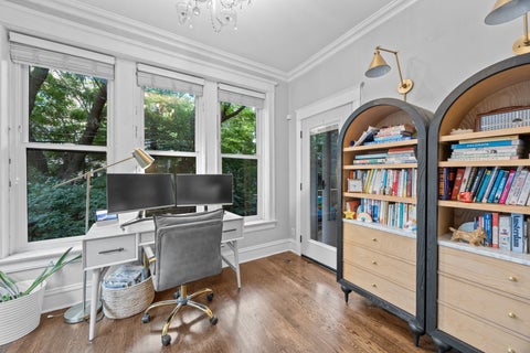 Tiny photo for 425 W Briar Place #1E, Chicago, IL 60657 (MLS # 12765537)