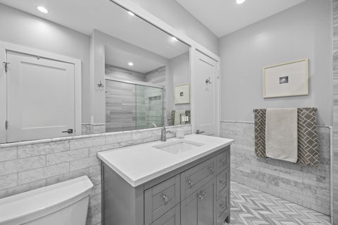 Tiny photo for 425 W Briar Place #1E, Chicago, IL 60657 (MLS # 12765537)