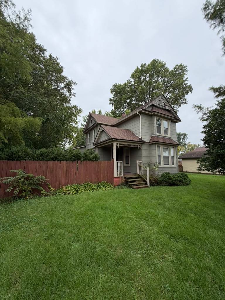 101 S Lincoln Street